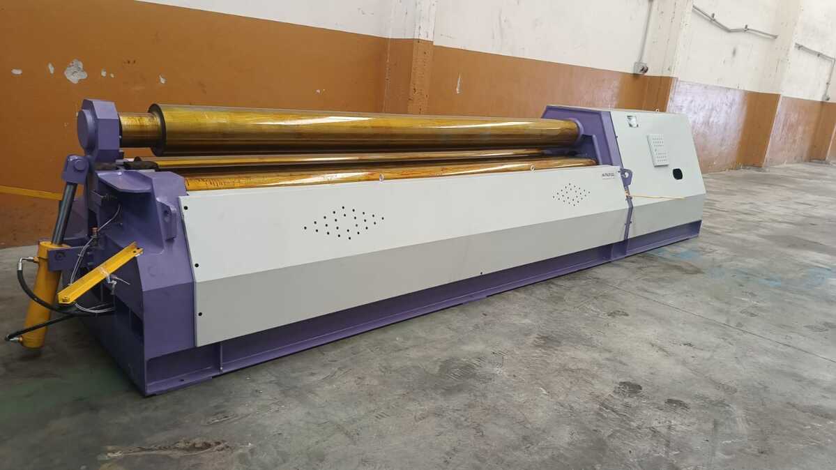 WhatsApp Image 2025-02-04 at 17.51.42