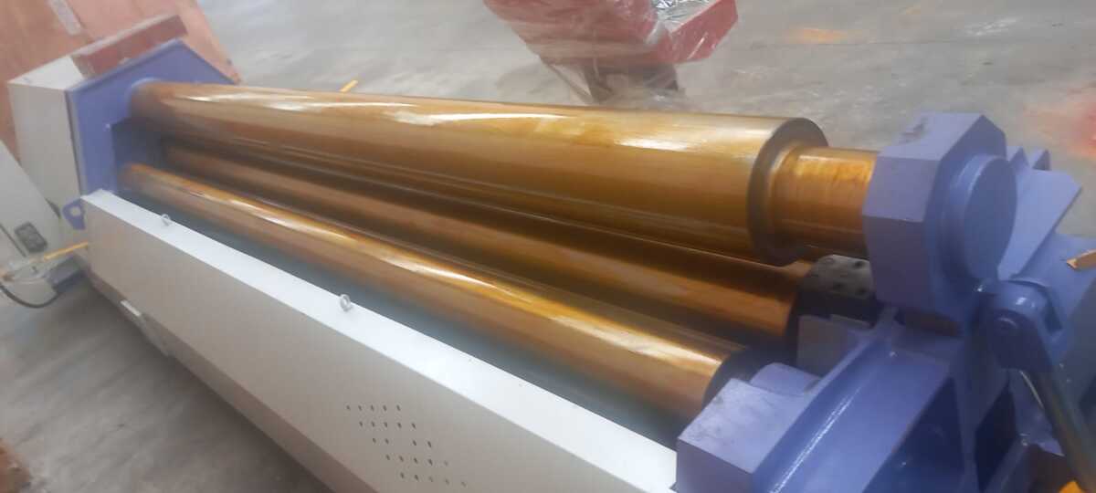 WhatsApp Image 2025-02-04 at 17.51.43